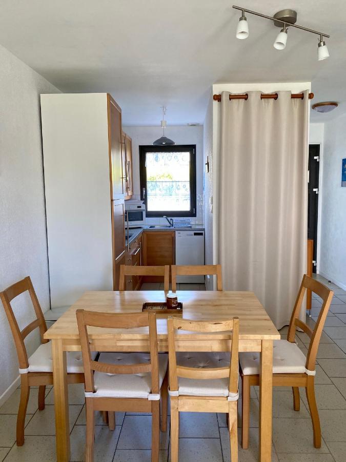 Pied A Terre Pour Des Vacances Au Bord De La Mer Le Conquet Exterior photo